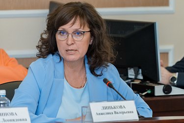 Депутаты дали оценку работе Уполномоченного по правам ребенка